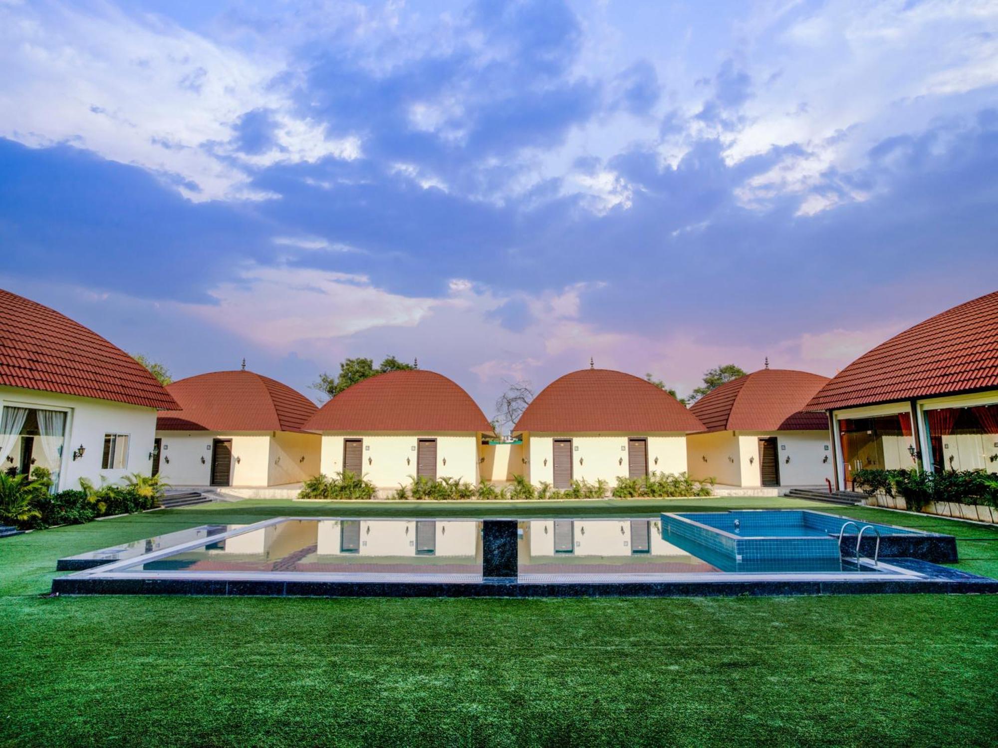 Palette - Madhogarh 2*